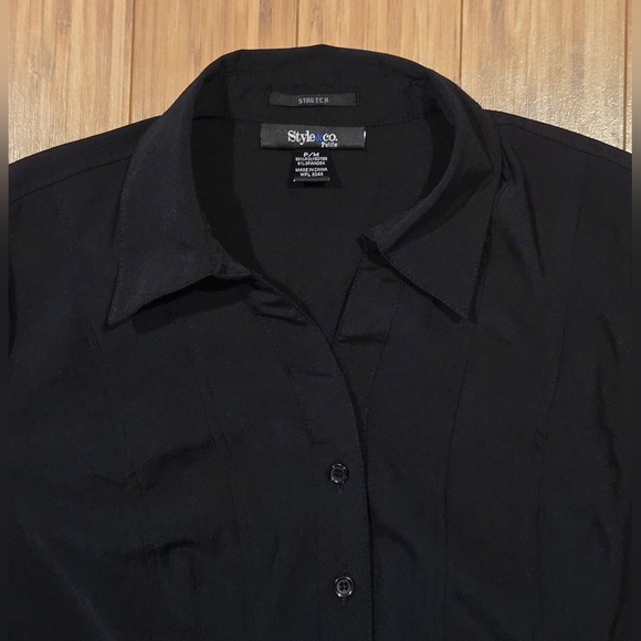 NWOT Style & Co. Fitted Button Down - Picture 5 of 9